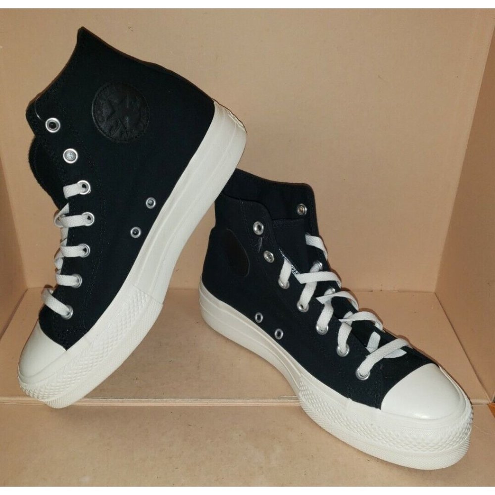 Converse Chuck Taylor All Star Platform Black Women's Size 9.5 New